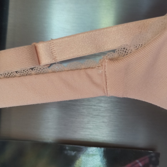 Paramour Bra - Picture 3 of 5